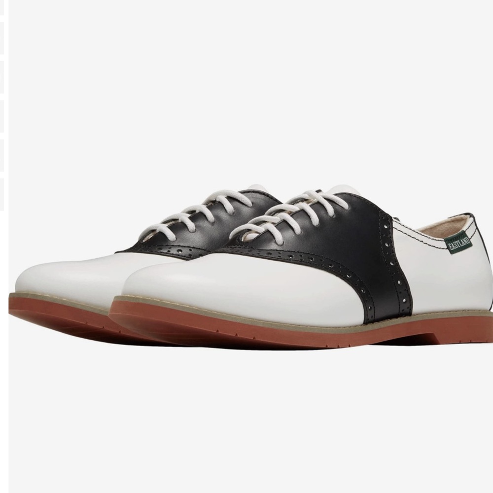 NEW Eastland Sadie Saddle Shoes Size 8